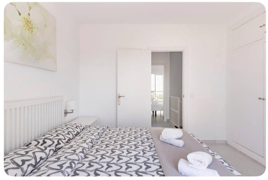 La Casa En La Carihuela Playa A 4 Minutos A Pie Βίλα Τορρεμολίνος Εξωτερικό φωτογραφία
