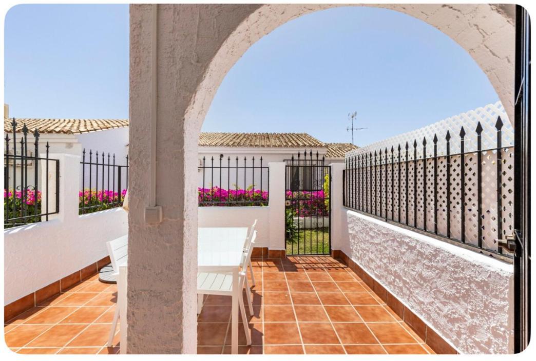 La Casa En La Carihuela Playa A 4 Minutos A Pie Βίλα Τορρεμολίνος Εξωτερικό φωτογραφία