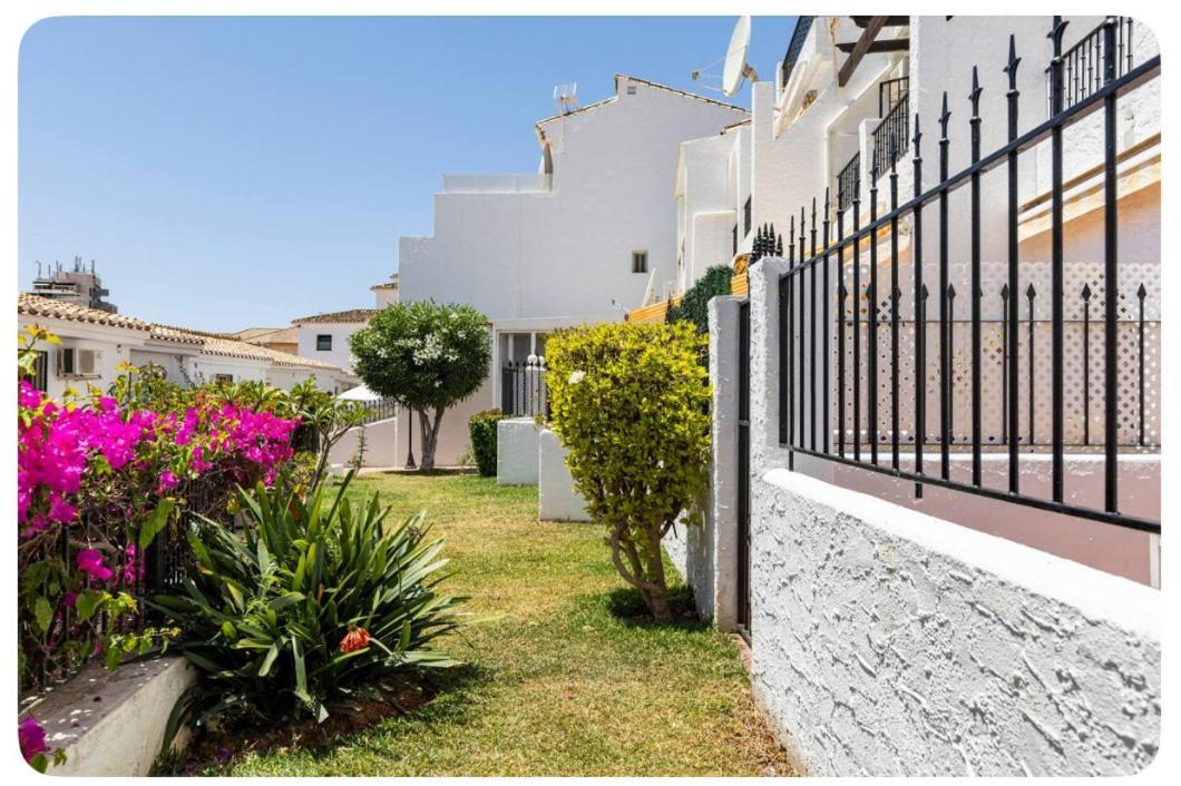 La Casa En La Carihuela Playa A 4 Minutos A Pie Βίλα Τορρεμολίνος Εξωτερικό φωτογραφία